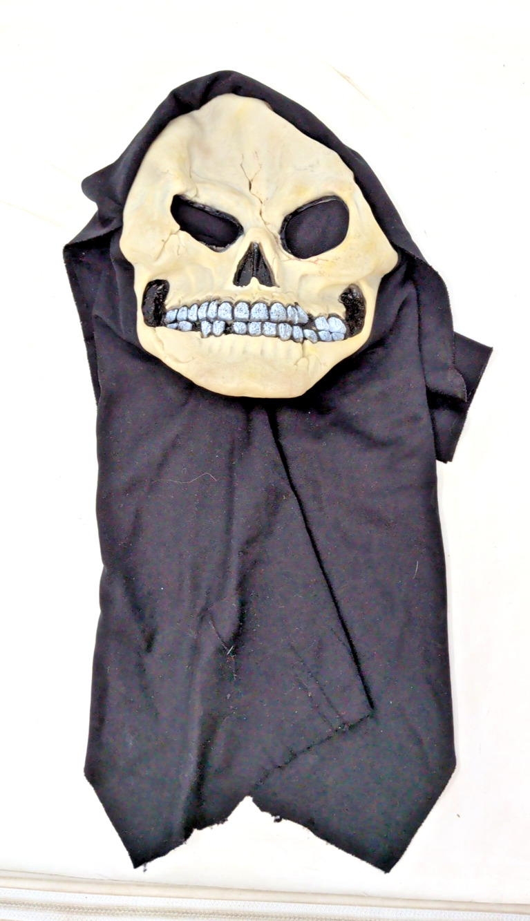 Skull Mask Vintage Halloween Easter Unlimited Inc w/ Hood fast shipping